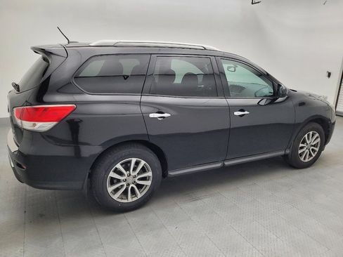 Used 2016 Nissan Pathfinder SV AWD/4WD image 10