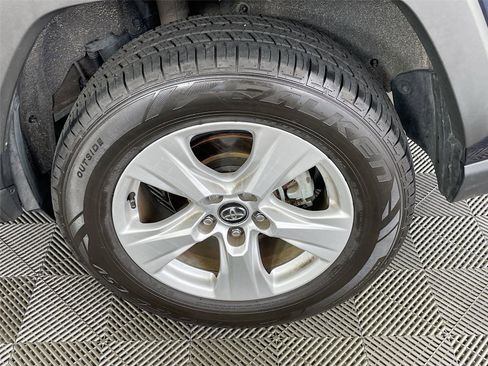 Used 2020 Toyota RAV4 XLE w/ All Weather Liner Package image 32