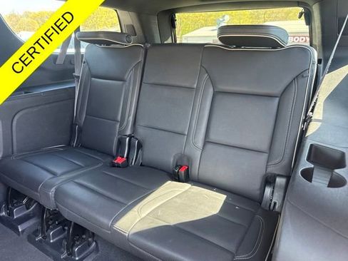 Used 2023 Chevrolet Suburban Premier AWD/4WD image 23