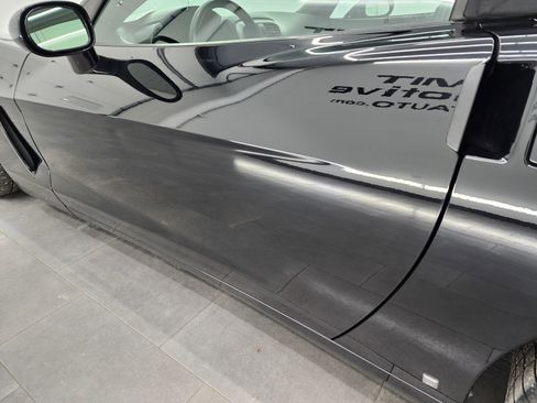 Used 2007 Chevrolet Corvette Convertible w/ Preferred Equipment Group image 59