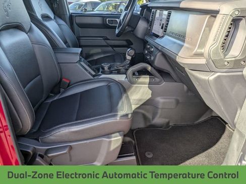 Used 2025 Ford Bronco Badlands AWD/4WD image 26