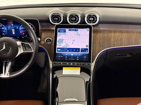Certified 2026 Mercedes-Benz GLC 300 image 14