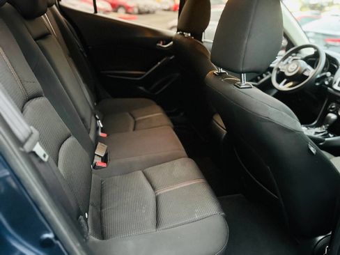 Used 2017 MAZDA MAZDA3 Sport w/ Preferred Equipment Package image 18