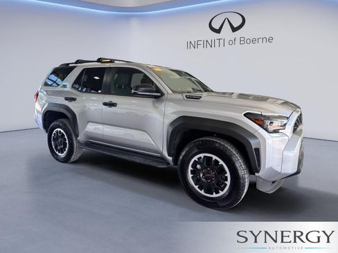 Used 2025 Toyota 4Runner TRD Off-Road AWD/4WD image 3
