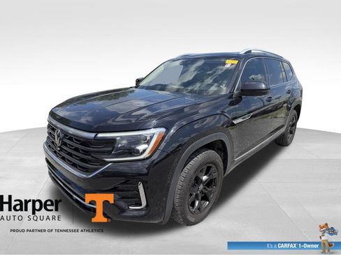 Used 2024 Volkswagen Atlas SEL Premium R-Line AWD/4WD image 1
