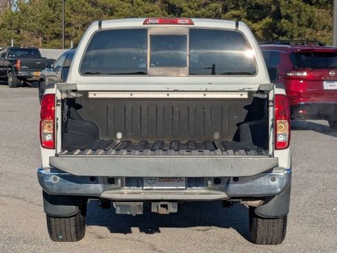 Used 2017 Nissan Frontier SV w/ SV Value Truck Package image 13