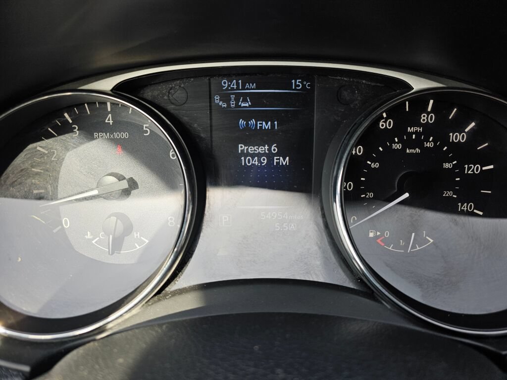 Used 2015 Nissan Rogue SL AWD/4WD image 27