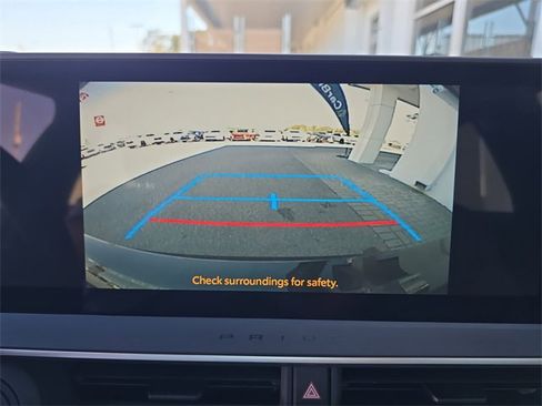 Used 2024 Toyota Prius XLE image 21