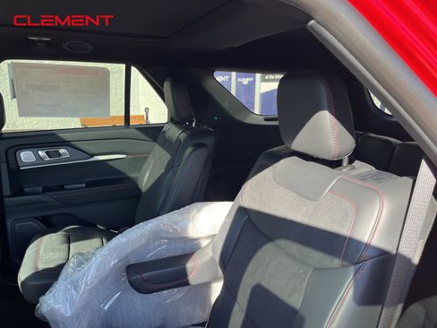 New 2025 Ford Explorer ST w/ Sun And Sound Package image 39