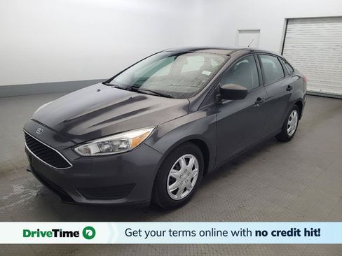 Used 2017 Ford Focus S FWD image 1