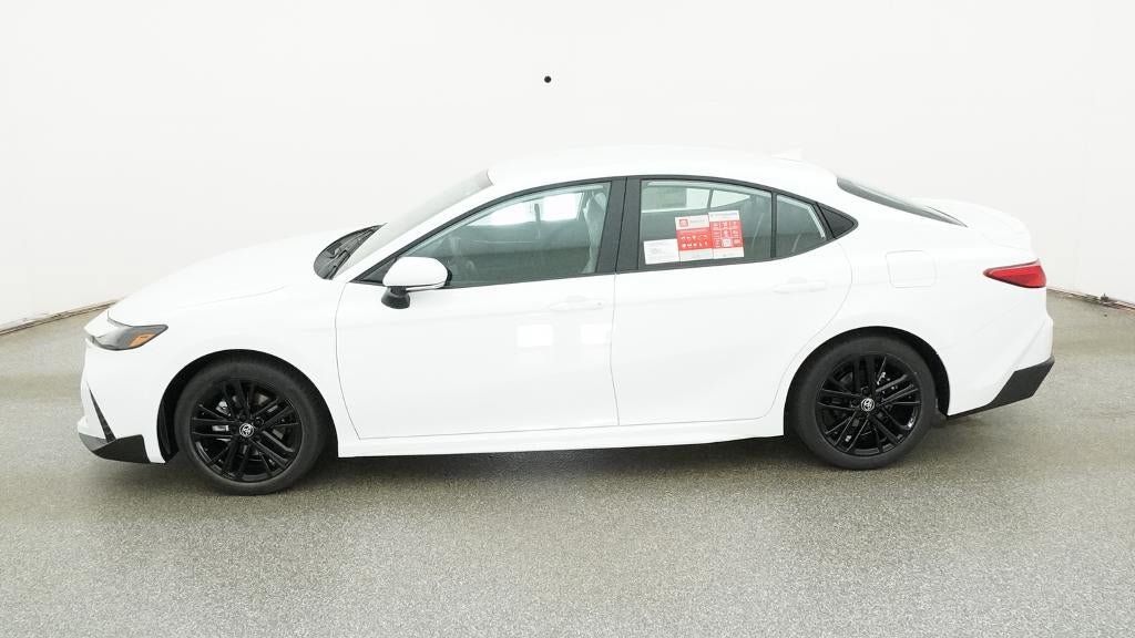 New 2026 Toyota Camry SE FWD image 3