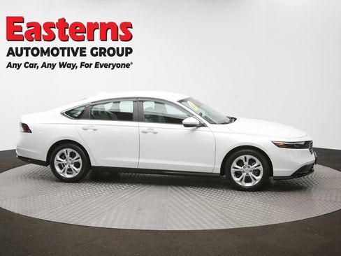 Used 2025 Honda Accord LX image 44