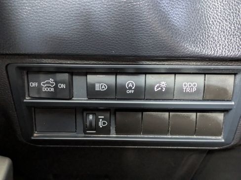 Used 2024 Toyota Tundra SR5 AWD/4WD image 24