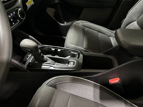 Used 2021 Chevrolet TrailBlazer LT w/ Sun and Liftgate Package image 14