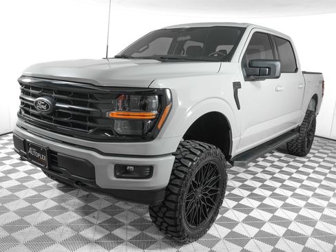 Used 2026 Ford F150 XLT AWD/4WD image 8