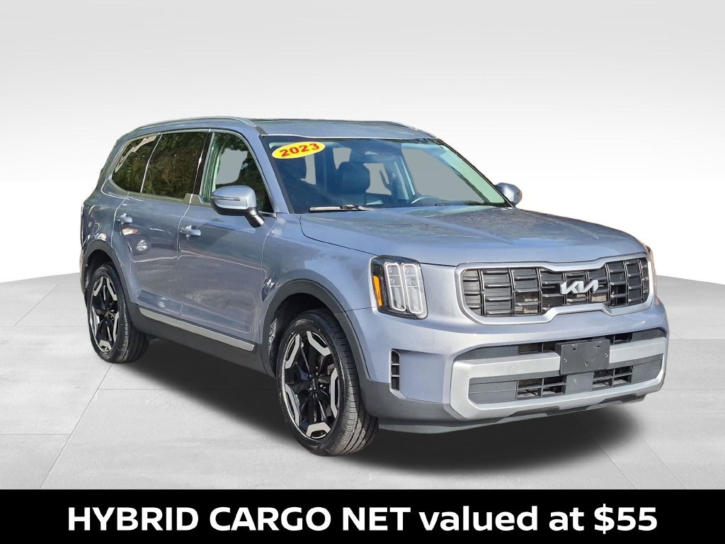 Used 2023 Kia Telluride S FWD image 4
