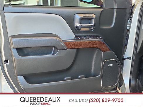 Used 2018 GMC Sierra 1500 SLT AWD/4WD image 9