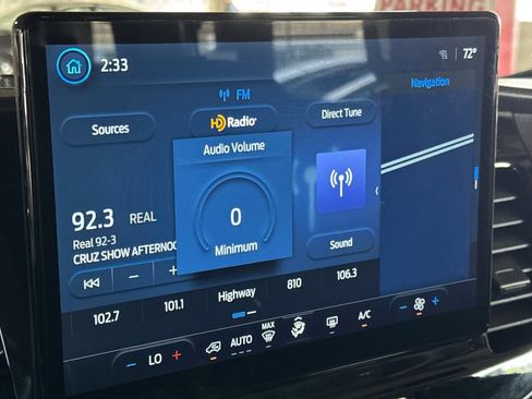 Used 2024 Ford Transit 350 XLT RWD image 16