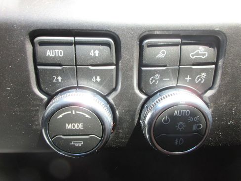 New 2026 GMC Sierra 1500 Denali AWD/4WD image 17
