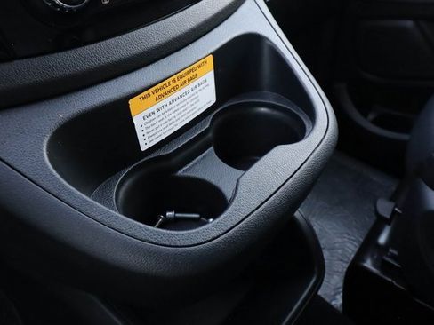 Used 2022 Mercedes-Benz Metris Passenger image 70