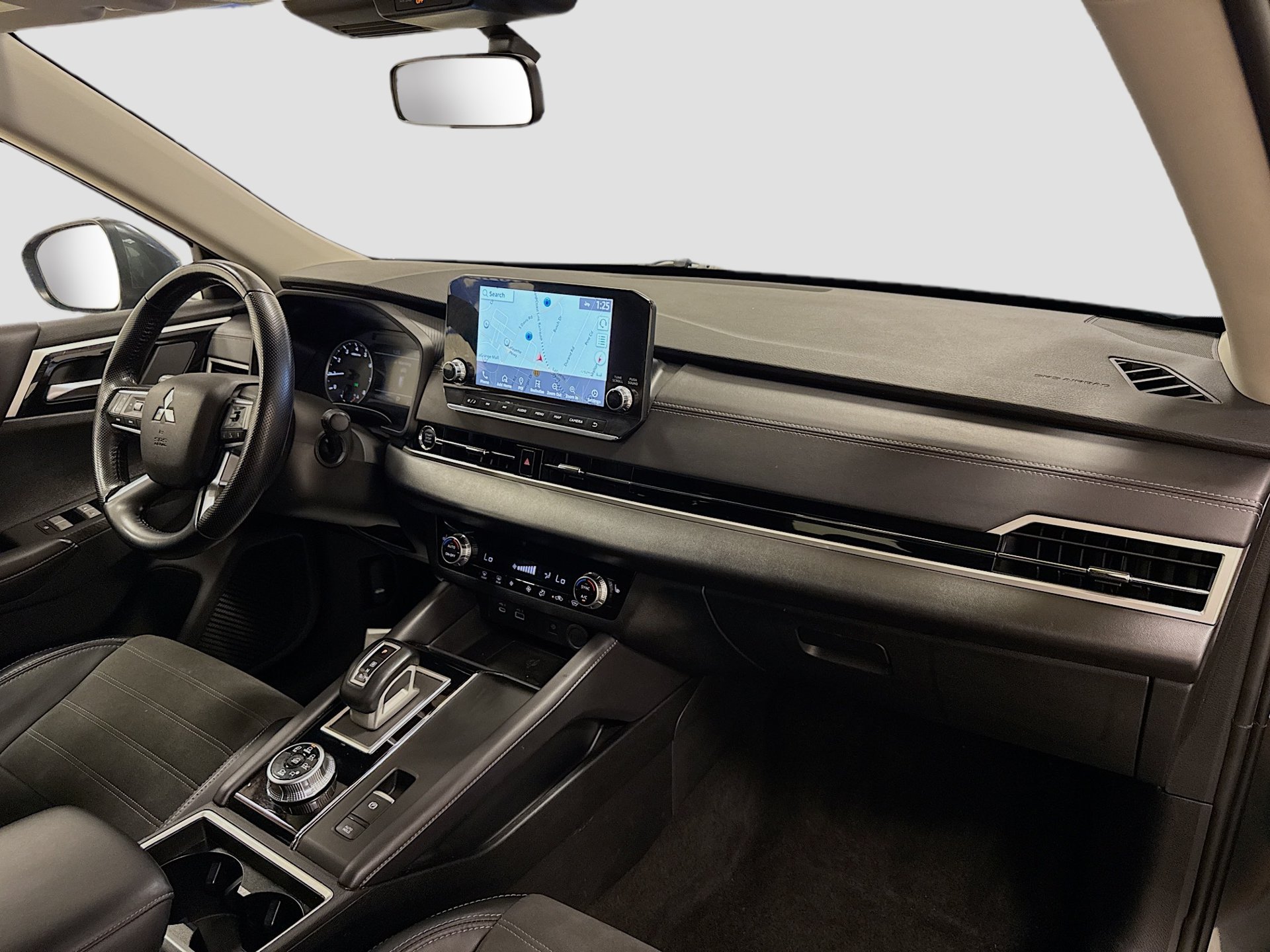 Used 2024 Mitsubishi Outlander SE Black Edition AWD/4WD image 30