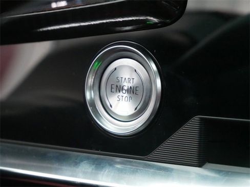 Used 2021 Chevrolet Corvette Stingray Premium Cpe w/ Z51 Performance Package image 25