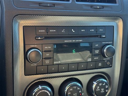 Used 2013 Dodge Challenger R/T Plus image 26