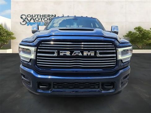 Used 2024 RAM 2500 Laramie w/ Sport Appearance Package image 8
