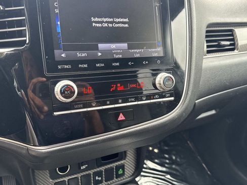Used 2022 Mitsubishi Outlander GT AWD/4WD image 20