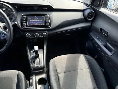 Used 2025 Nissan Kicks Play S FWD image 16