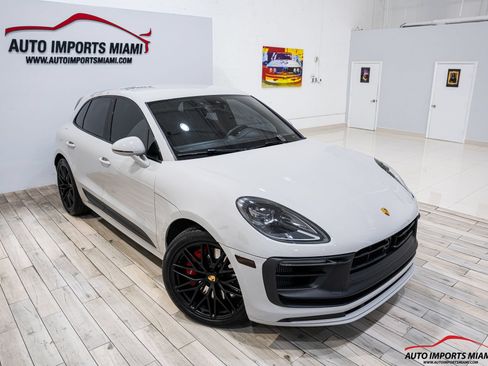 Used 2023 Porsche Macan GTS AWD/4WD image 27