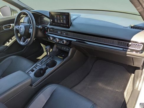 Used 2023 Honda Civic Sport Touring image 10