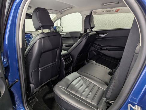 Used 2024 Ford Edge SEL w/ Convenience Package AWD/4WD image 11