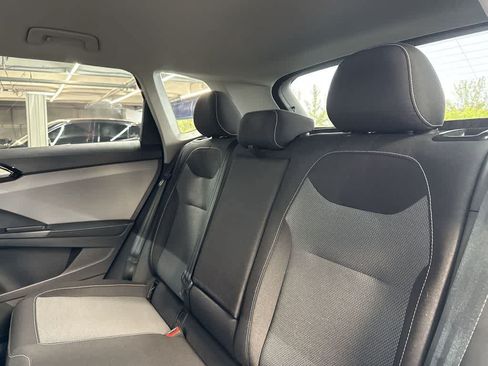 Certified 2024 Volkswagen Taos S FWD image 22