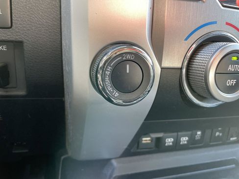 Used 2020 Toyota Tundra Platinum image 24