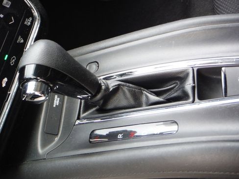 Used 2016 Honda HR-V EX image 20