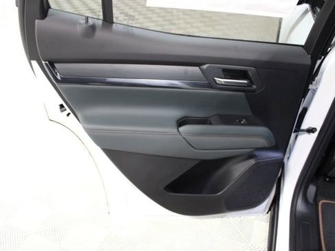 New 2026 GMC Terrain AT4 image 18