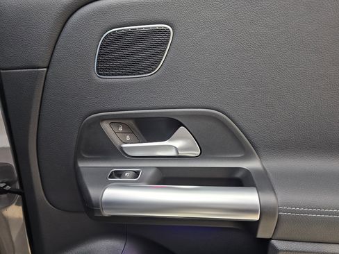 Certified 2023 Mercedes-Benz GLA 250 4MATIC image 26