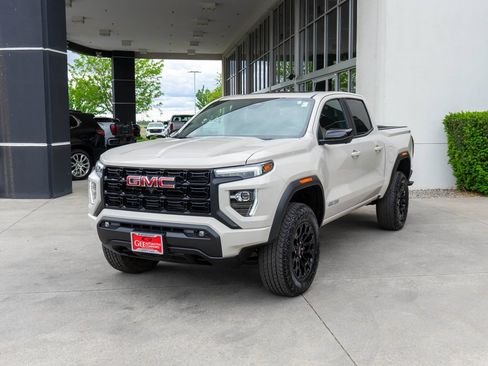 Used 2026 GMC Canyon Elevation w/ Convenience Package AWD/4WD image 3