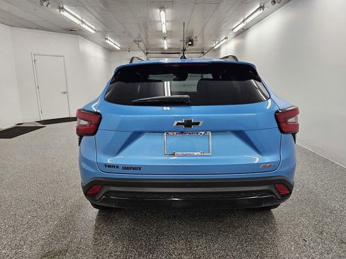 New 2026 Chevrolet Trax RS w/ Sunroof Package image 6