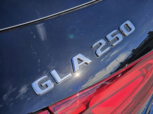 Used 2026 Mercedes-Benz GLA 250 4MATIC image 12