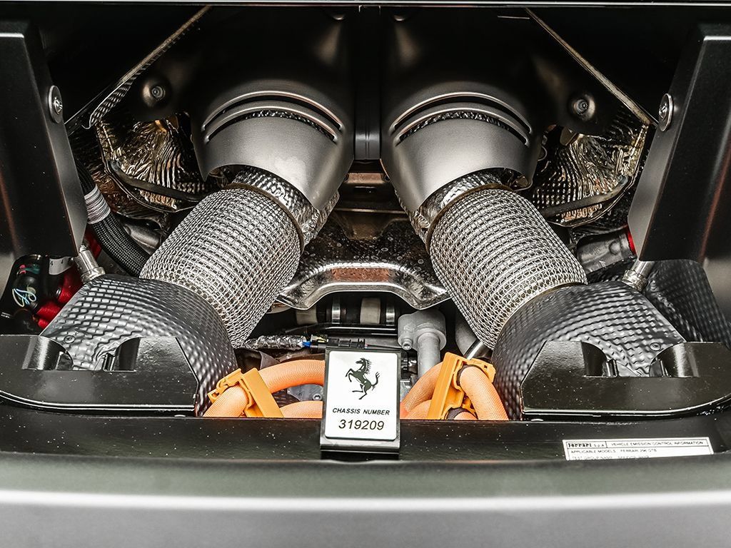 Certified 2025 Ferrari 296 GTS RWD image 40
