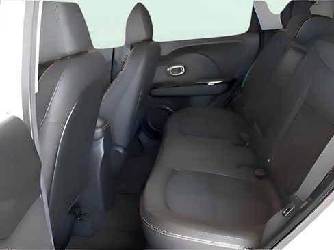 Used 2019 Kia Soul ! image 19