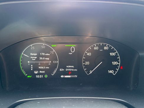 Used 2025 Honda CR-V Sport image 15