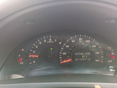 Used 2009 Toyota Camry XLE image 12