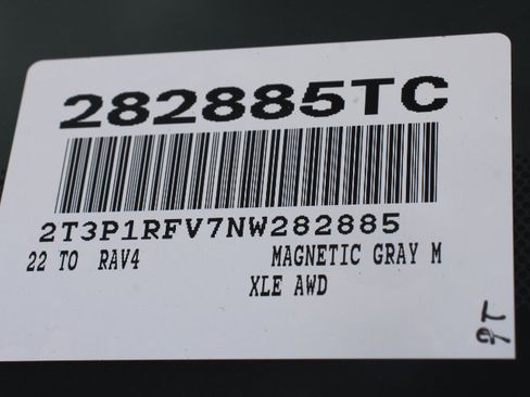 Certified 2022 Toyota RAV4 XLE image 28