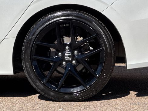 Used 2023 Honda Civic Sport image 13