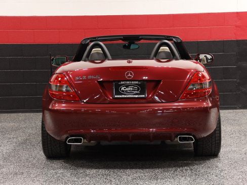 Used 2009 Mercedes-Benz SLK 300 image 28