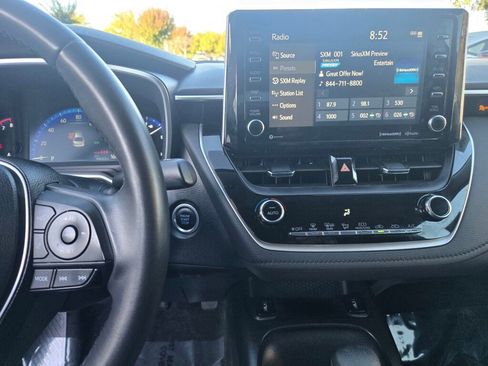 Used 2022 Toyota Corolla XLE image 14