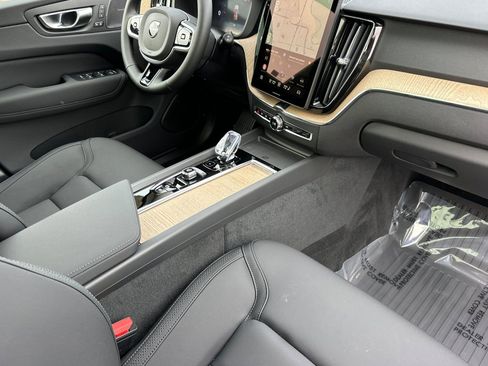 New 2026 Volvo XC60 B5 Plus w/ Climate Package image 15